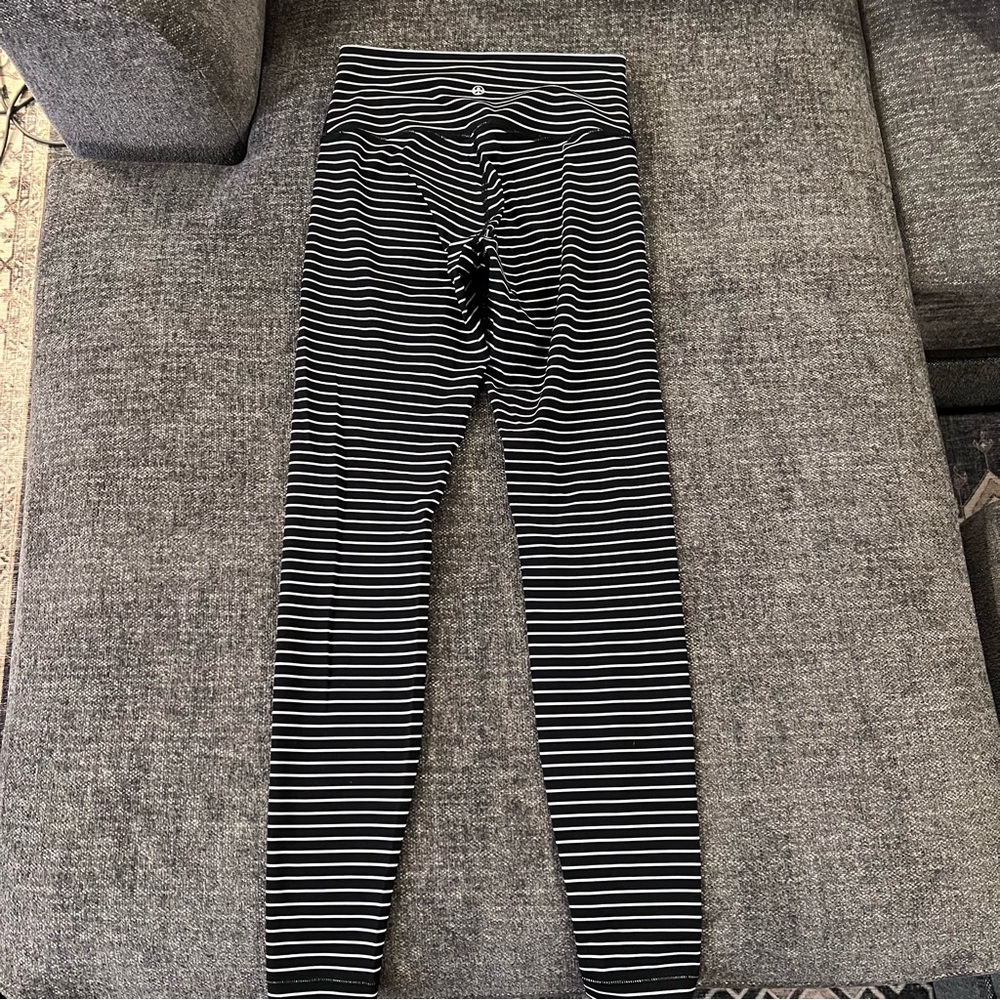 Lululemon Align Leggings in Black/White Stripes — 28”